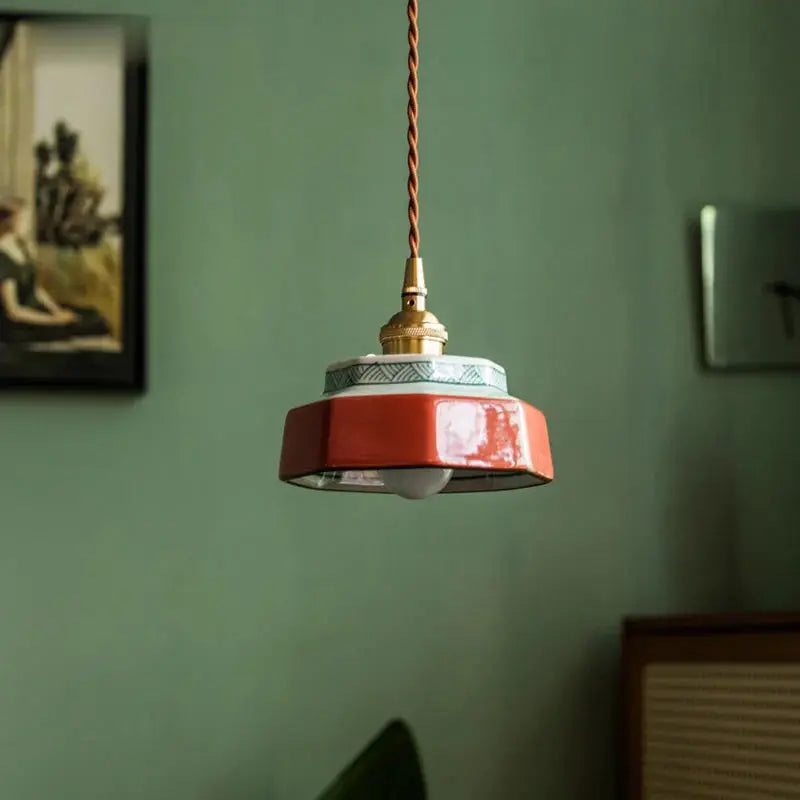 Ceramic Vintage Pendant Light — alternate product view 2