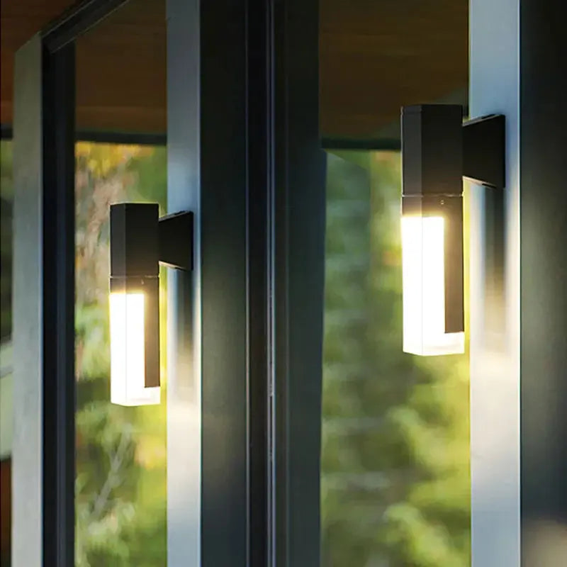 Modern Minimalist Exterior Wall Lighting — alternate product view 4