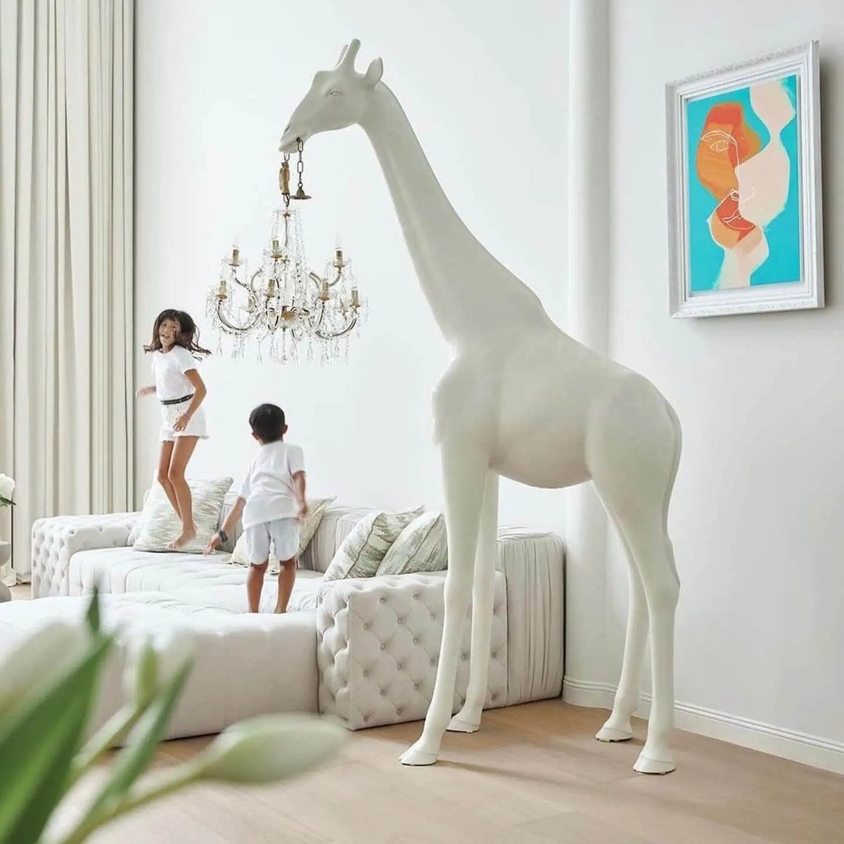 Art Sculpture Giraffe Chandelier - White — alternate product view 8