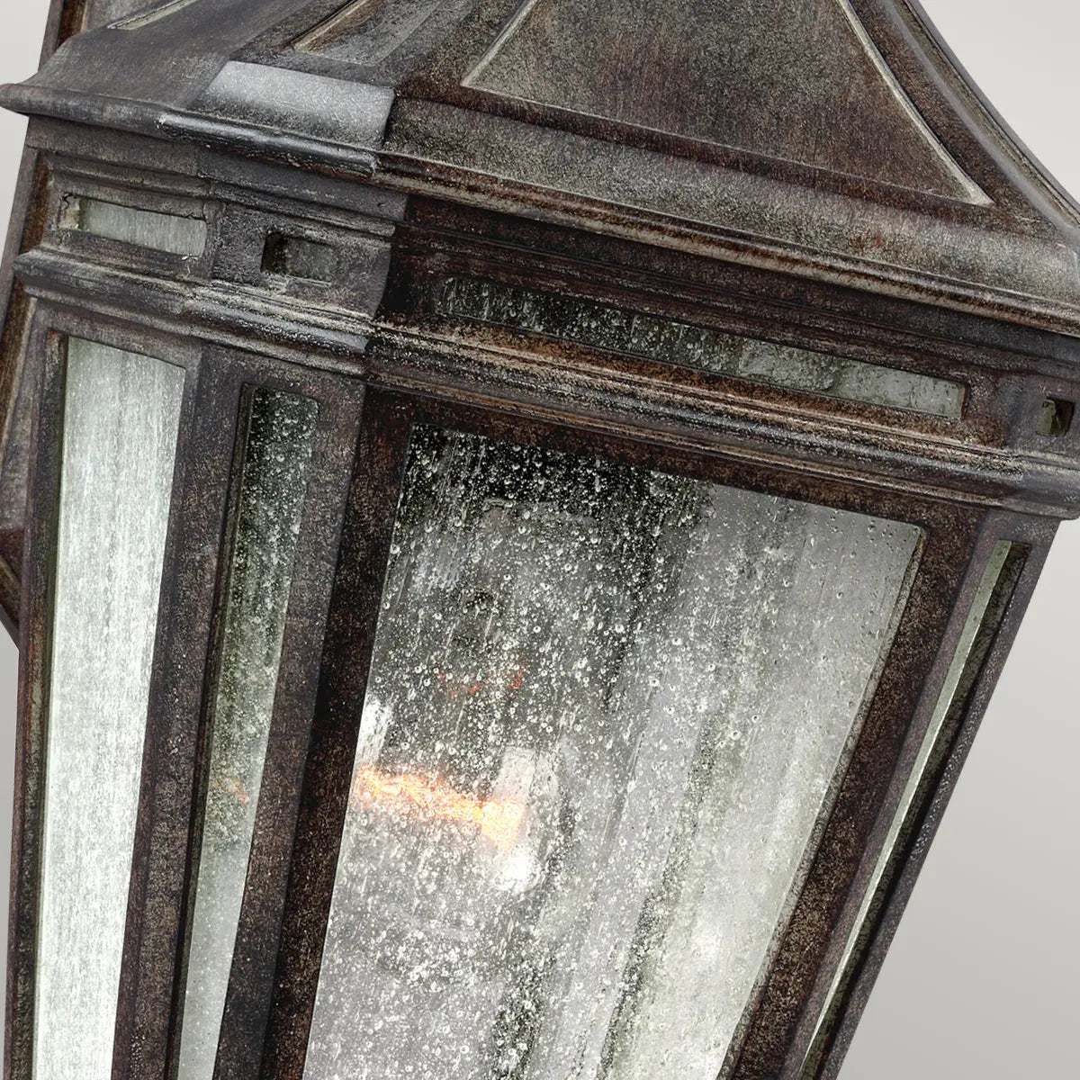 Londontowne Light Wall Lantern — close-up design detail 2