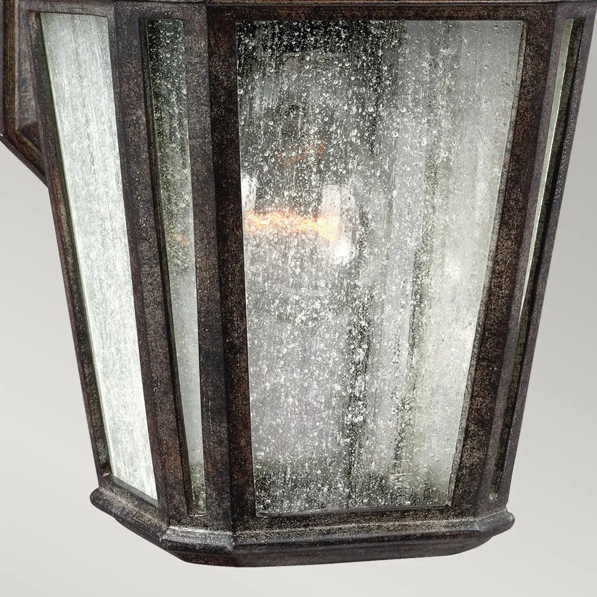 Londontowne Light Wall Lantern — close-up design detail 3